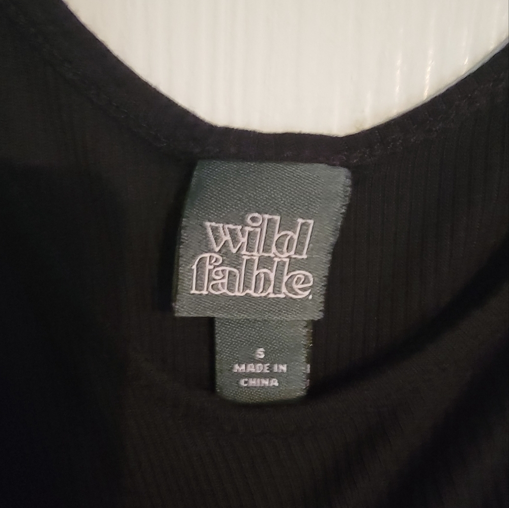 Wild Fable Ribbed Cropped Tank - Picture 3 of 4